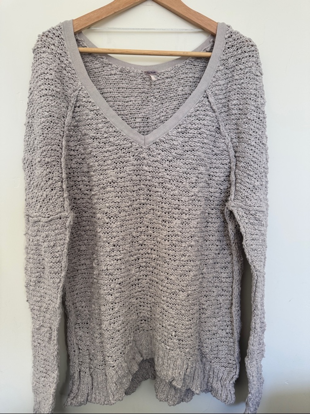 Free People Light Gray V-Neck Textured Knit Sweater